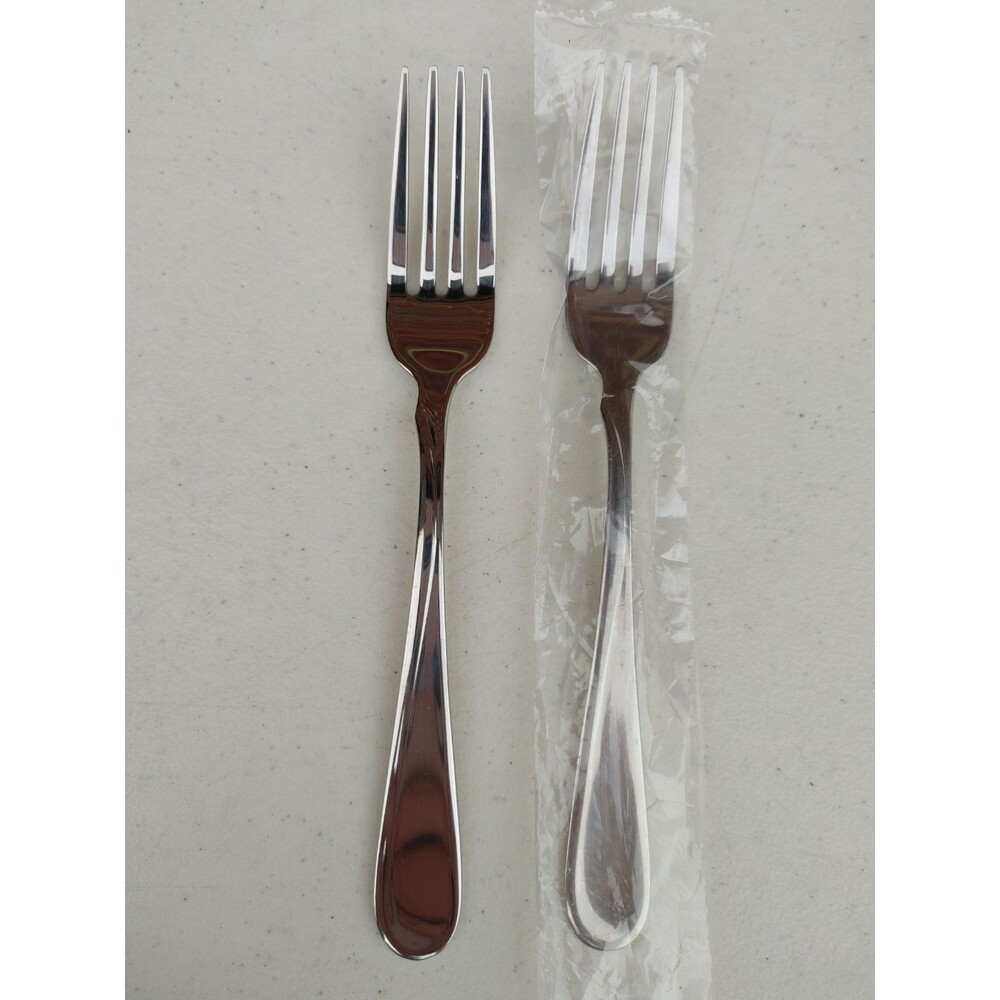 2 Oneida Dinner Forks Flight Reliance (Pair of2)